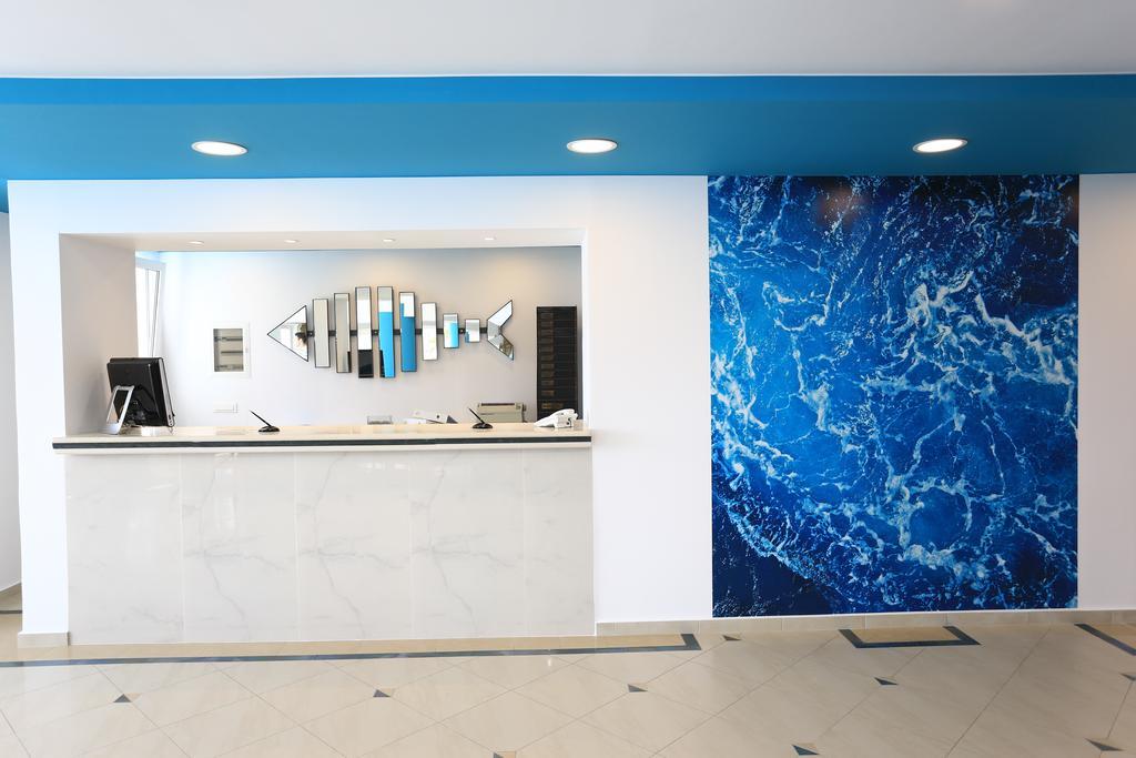 Blu Acqua Hotel Agios Nikolaos Buitenkant foto